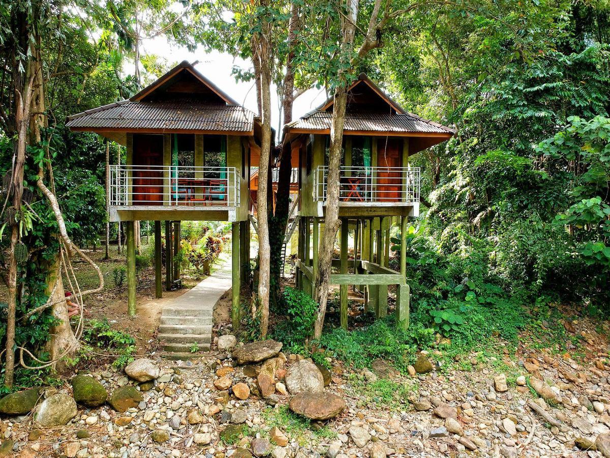 Khao Sok Jungle Huts Resort Khao Sok National Park ภายนอก รูปภาพ